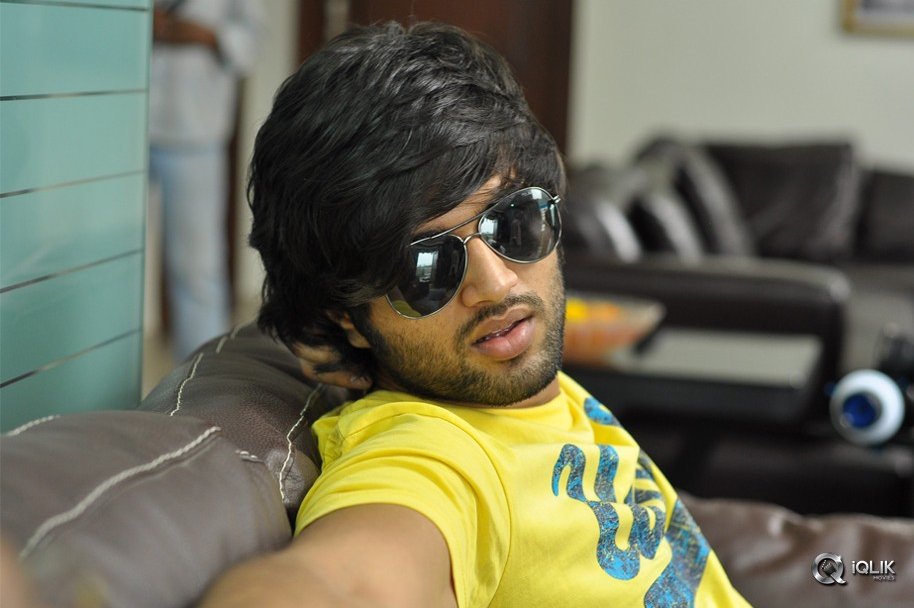 Ye-Mantram-Vesave-Movie-Stills